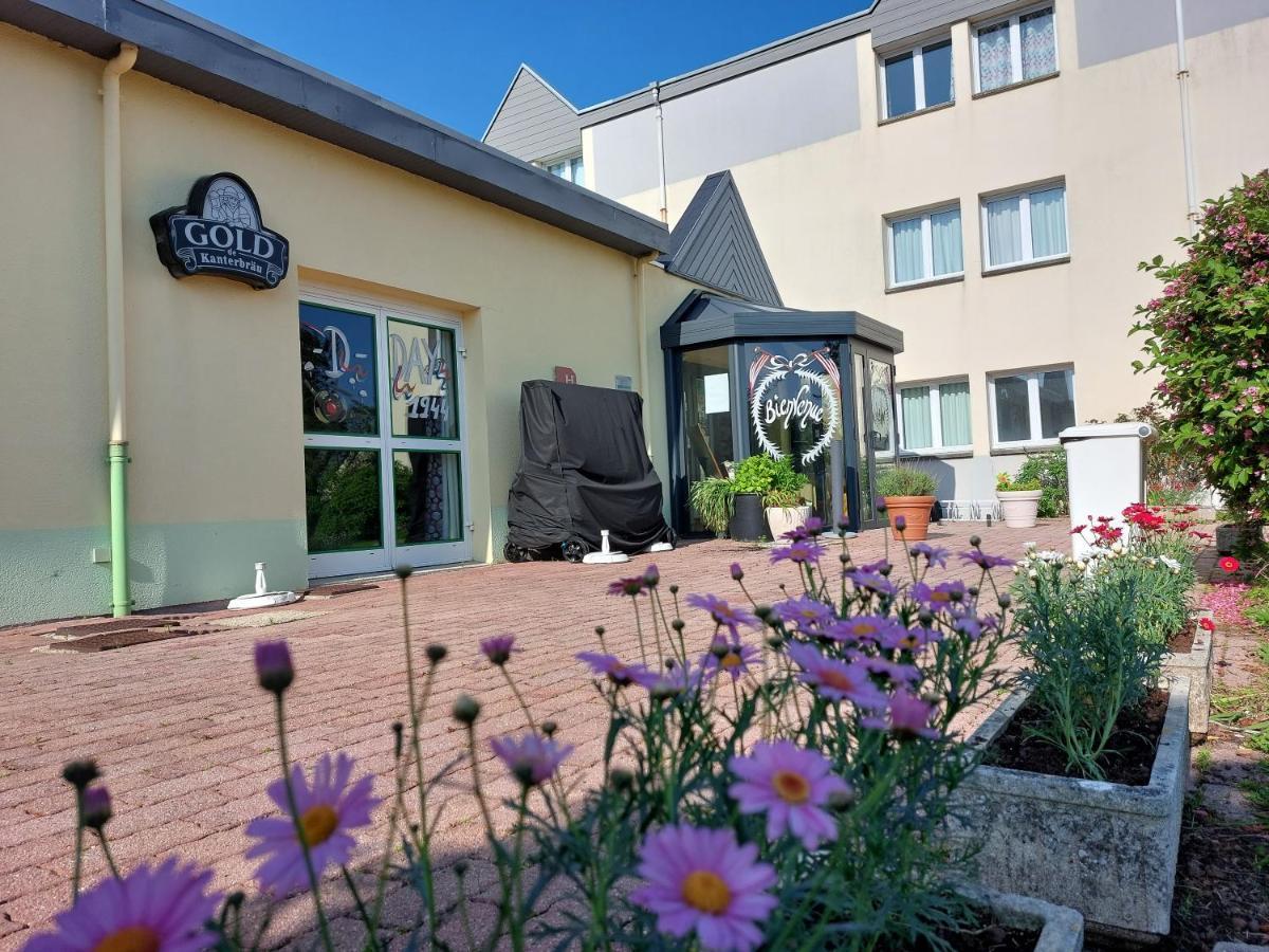 Contact Hotel Utah Beach Carentan - Anciennement Kyriad Eksteriør bilde
